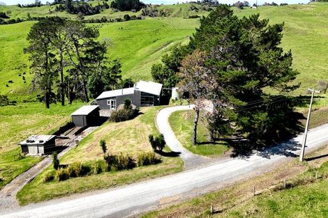 Photo of property in 116 Shegadeen Road, Wharehine, Wellsford, 0973