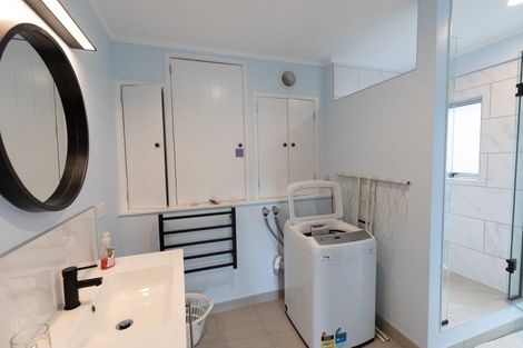 Photo of property in 8 Kemp Road, Kerikeri, 0230