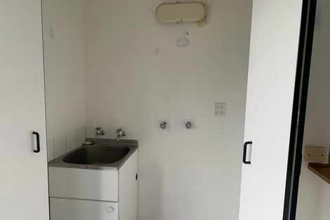 Photo of property in 2/3 Kingston Heights Road, Kingston, Wellington, 6021