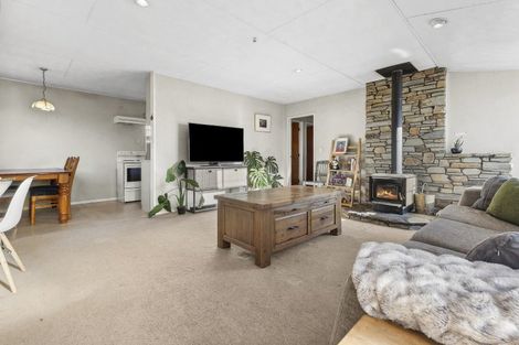 Photo of property in 37 Hunter Crescent, Wanaka, 9305