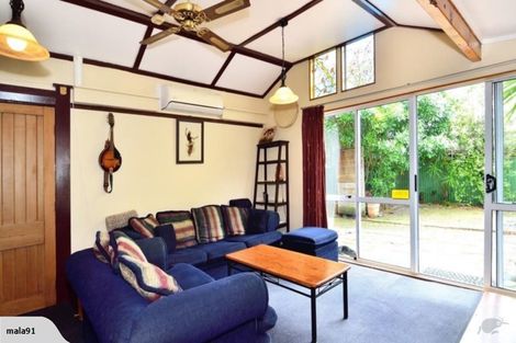Photo of property in 74 Awapuni Road, Awapuni, Gisborne, 4010