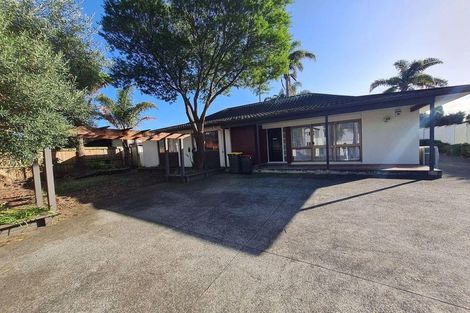 Photo of property in 60 Sunderlands Road, Half Moon Bay, Auckland, 2012