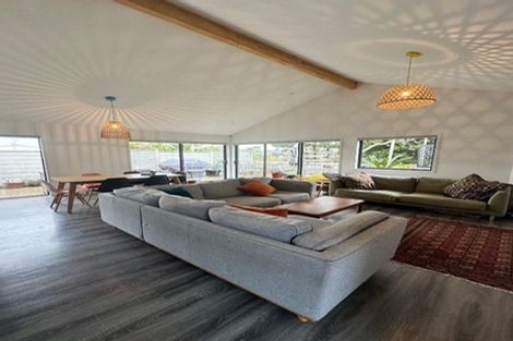 Photo of property in 2/383 Bucklands Road, Bucklands Beach, Auckland, 2012