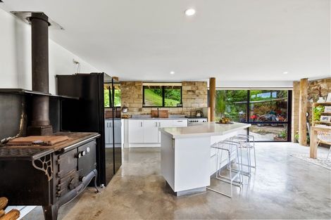 Photo of property in 46 Ararua Road, Waiotira, 0193