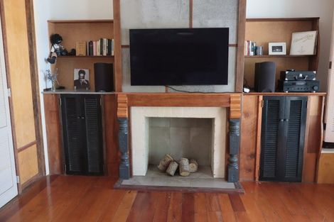 Photo of property in 7 James Road, Maungaturoto, 0587