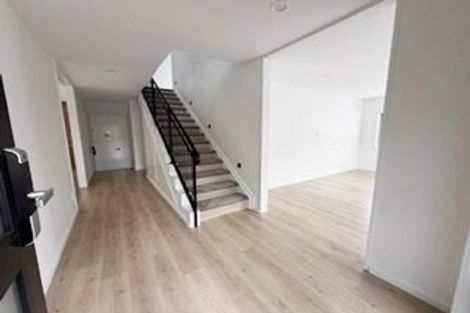 Photo of property in 20 Garland Road, Greenlane, Auckland, 1061