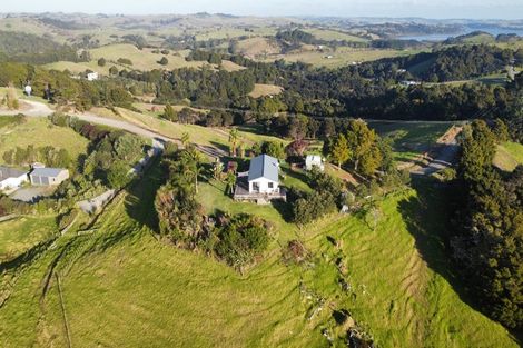 Photo of property in 133 Wearmouth Road, Paparoa, 0571