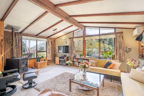 Photo of property in 3 Whangakoko Grove, Birchville, Upper Hutt, 5018