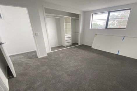 Photo of property in 1/22 Yeovil Road, Te Atatu Peninsula, Auckland, 0610