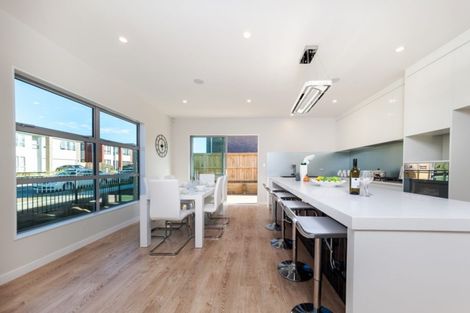 Photo of property in 5 Timmer Road, Flat Bush, Auckland, 2019
