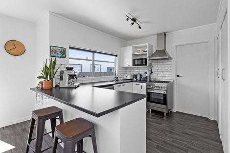 Photo of property in 404a Burnett Street, Mahora, Hastings, 4120