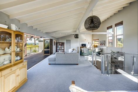 Photo of property in 54 Le Quesne Road, Bay View, Napier, 4104