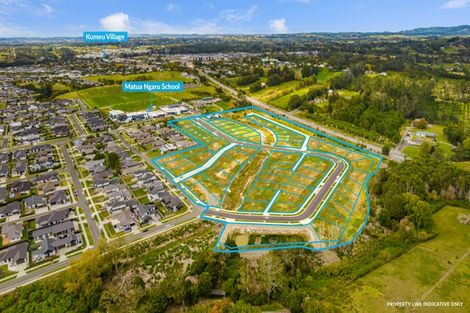 Photo of property in 11 Tereina Lane, Kumeu, 0810