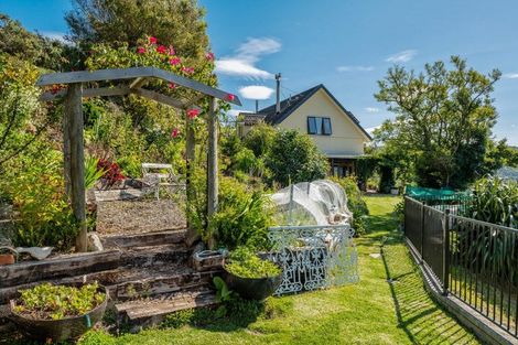 Photo of property in 51 Boons Valley Road, Waikawa, Picton, 7220