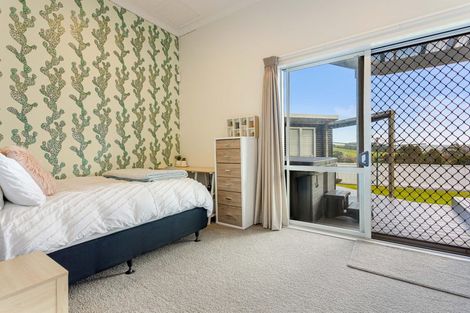 Photo of property in 101 Waikoukou Valley Road, Waimauku, 0882