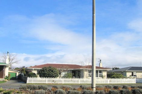 Photo of property in 37 Flaxmere Avenue, Flaxmere, Hastings, 4120