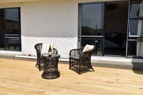 Photo of property in 12 Te Kama Street, Levin, 5510