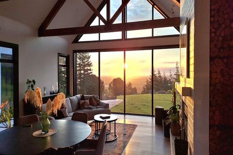 Photo of property in 46 Harry Dreadon Road, Opaheke, Papakura, 2584