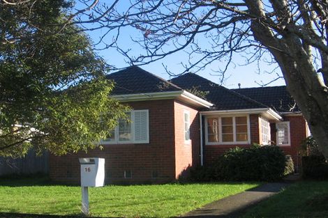 Photo of property in 16 Vincent Street, Waterloo, Lower Hutt, 5011