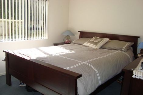 Photo of property in 11 Monkton Close, Greenhithe, Auckland, 0632