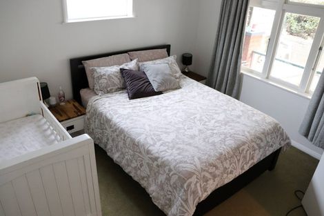 Photo of property in 52 Happy Valley Road, Owhiro Bay, Wellington, 6023