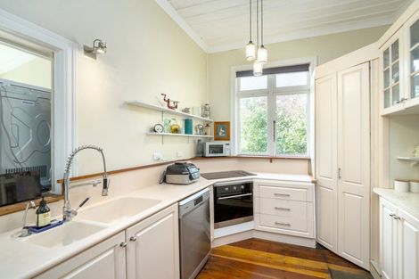 Photo of property in 12 Clifton Avenue, Carterton, 5713