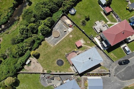 Photo of property in 18 Jensen Street, Green Island, Dunedin, 9018