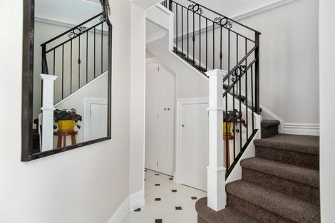 Photo of property in 63 Harbour View Road, Omokoroa, 3114