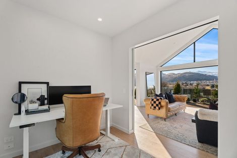 Photo of property in 4 Old Homestead Place, Kawarau Falls, Queenstown, 9300