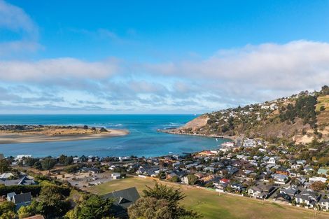 Photo of property in 63 Moncks Spur Road, Redcliffs, Christchurch, 8081