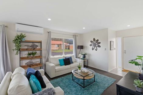 Photo of property in 11/15 O'sullivan Place, Waiuku, 2123