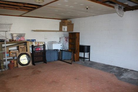 Photo of property in 135 Great North Road, Winton, 9720