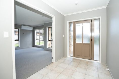 Photo of property in 12 Wakefield Place, Rototuna North, Hamilton, 3210