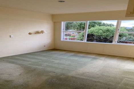 Photo of property in 12 Cranwell Street, Churton Park, Wellington, 6037