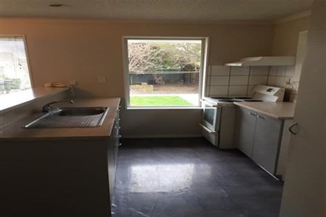 Photo of property in 12 Staffa Street, Woolston, Christchurch, 8062