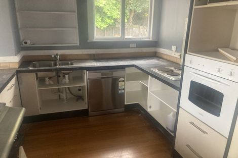 Photo of property in 100 Shakespeare Road, Waltham, Christchurch, 8023