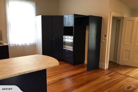 Photo of property in 135 Carlyle Street, Napier South, Napier, 4110