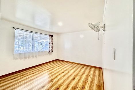 Photo of property in 57 Hyperion Drive, Randwick Park, Auckland, 2105