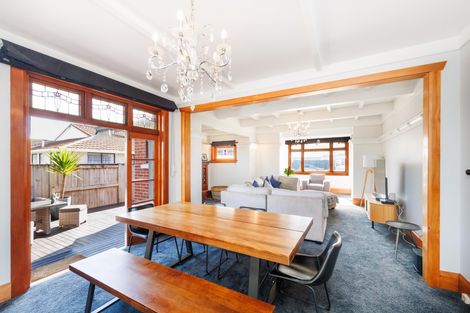 Photo of property in 116 Heretaunga Street, Palmerston North, 4414