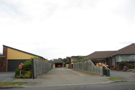 Photo of property in 20 Mervyn Drive, Avondale, Christchurch, 8061