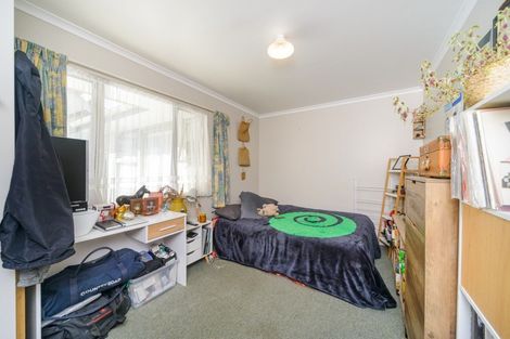 Photo of property in 44 South Street, West End, Palmerston North, 4410