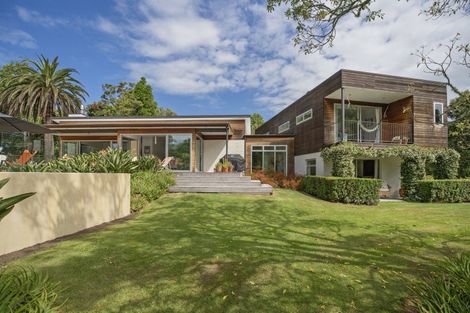 Photo of property in 14 Herbert Drive, Whangamata, 3620