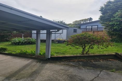 Photo of property in 17 Windy Ridge Road, Glenfield, Auckland, 0629