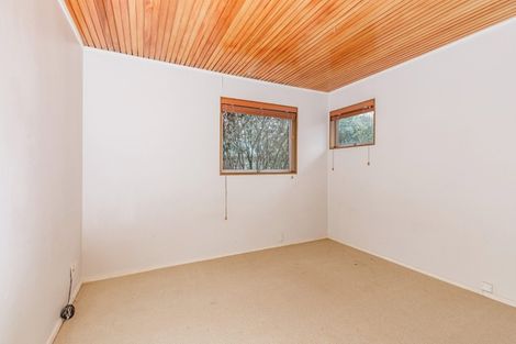 Photo of property in 33 Meadowvale Avenue, Forrest Hill, Auckland, 0620