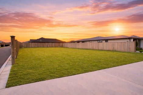 Photo of property in 21 Drylands Drive, Rolleston, 7614