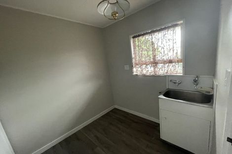 Photo of property in 2/1003 Heretaunga Street East, Parkvale, Hastings, 4122