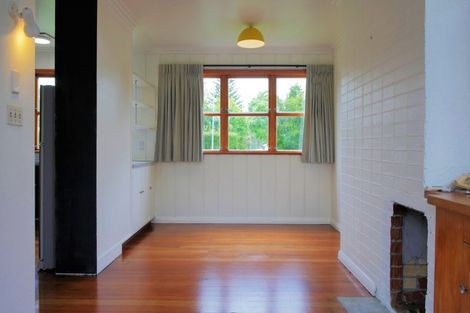 Photo of property in 104 Atawhai Road, Fitzherbert, Palmerston North, 4410