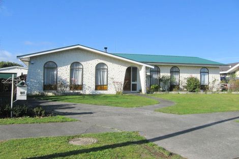 Photo of property in 15 Virginia Crescent, Feilding, 4702