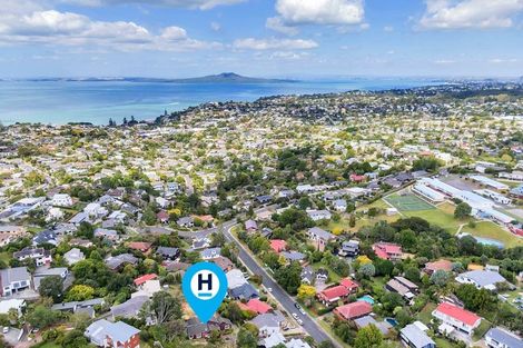Photo of property in 16a Honeysuckle Lane, Mairangi Bay, Auckland, 0630