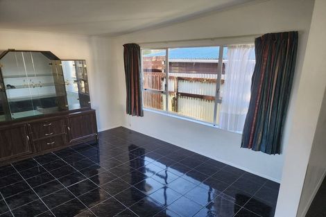 Photo of property in 114 Wainuiomata Road, Wainuiomata, Lower Hutt, 5014